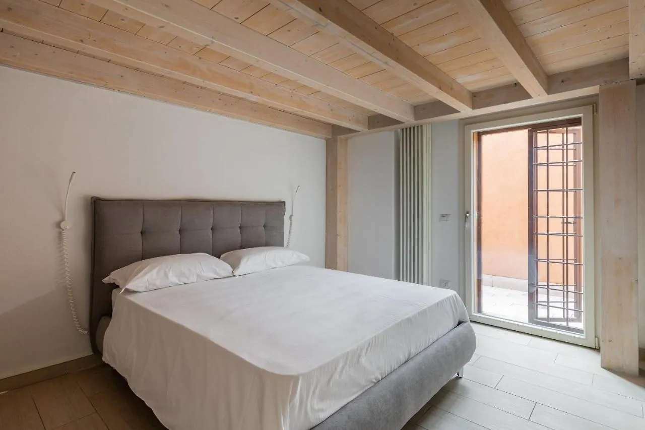 Giorgi Homes - Erbosa Duplex By Wonderful Italy Bologna 0*,  Italy
